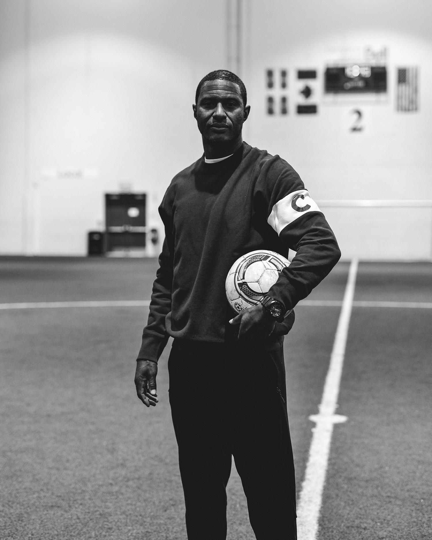 Off The Hook salue le sportif Patrice Bernier avec une collection limitée