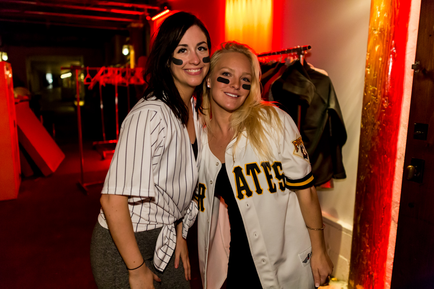 Le Bal des Grandes Ligues au Château St-Ambroise: baseball, barbiers et motos