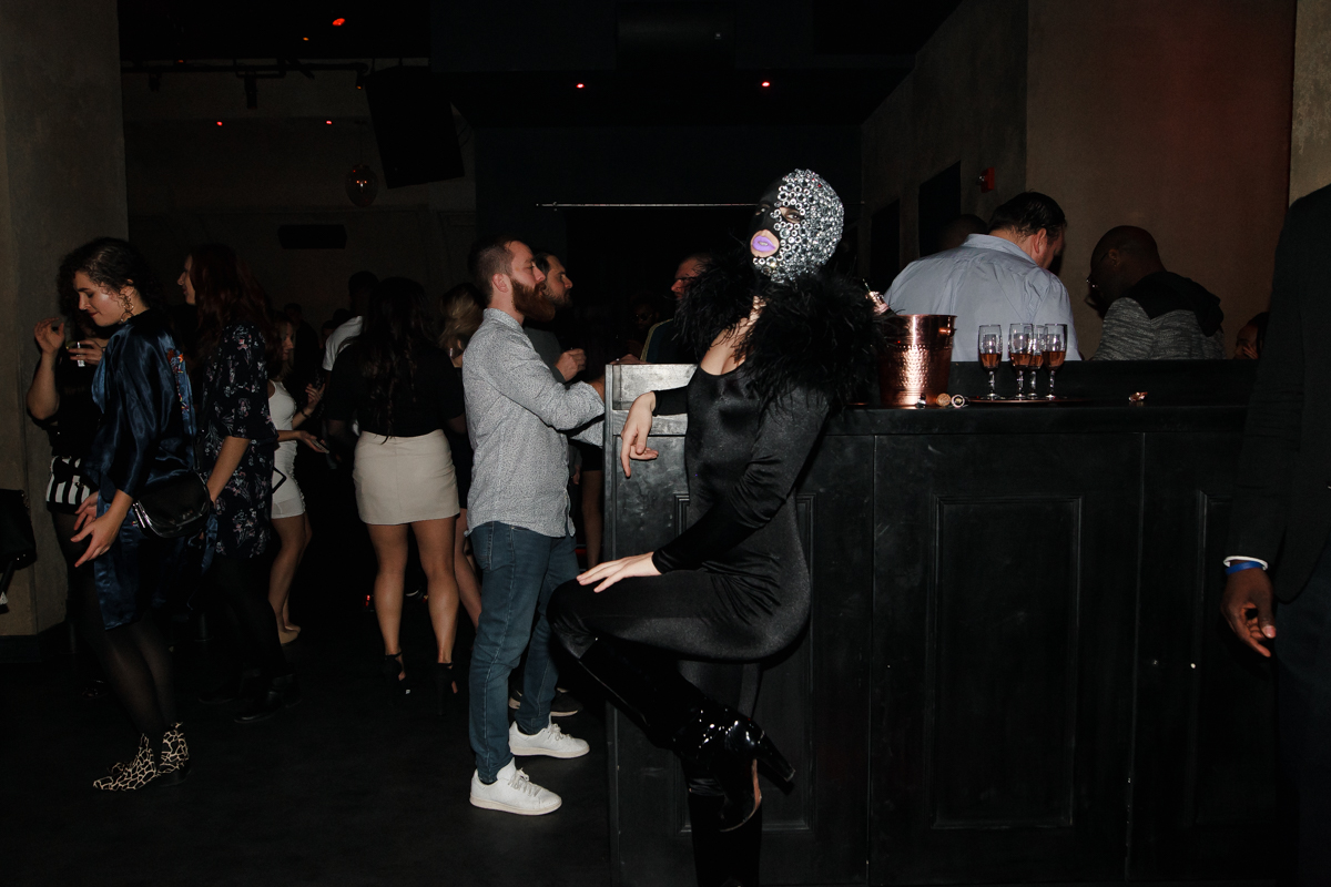 Cassie était de passage à Montréal au Club La Voûte pour une soirée déjantée [Photos]