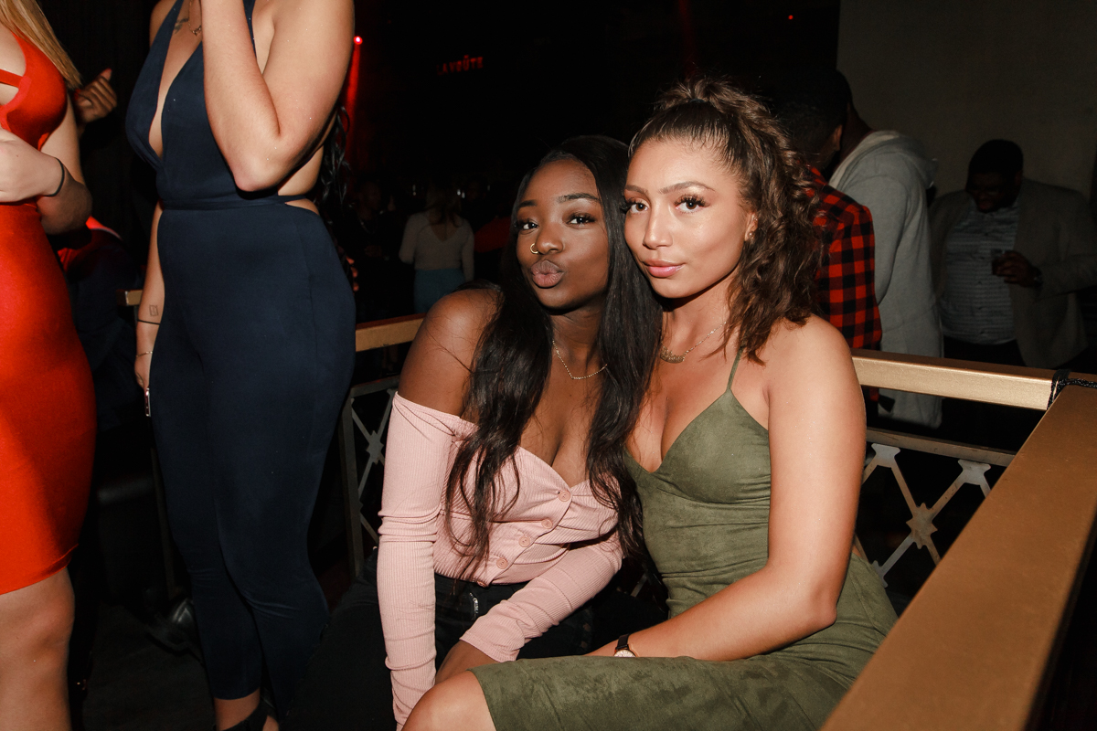 Cassie était de passage à Montréal au Club La Voûte pour une soirée déjantée [Photos]