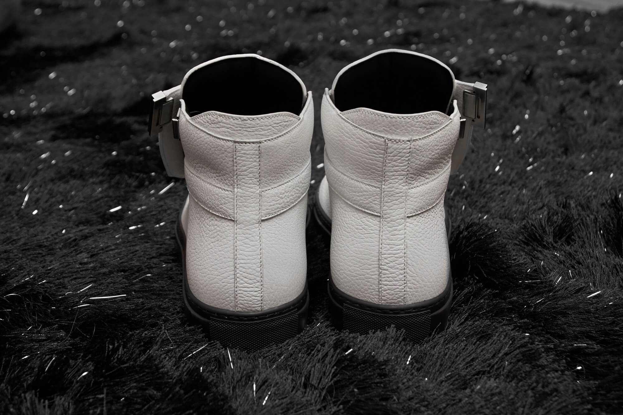 Didier Drogba et le designer montréalais Jordan Alexander lancent des sneakers de luxe