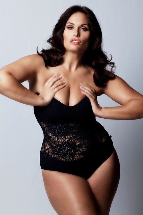 Joby Bach, la modèle québécoise taille plus qui bouscule l'industrie [Girl Crush 161]