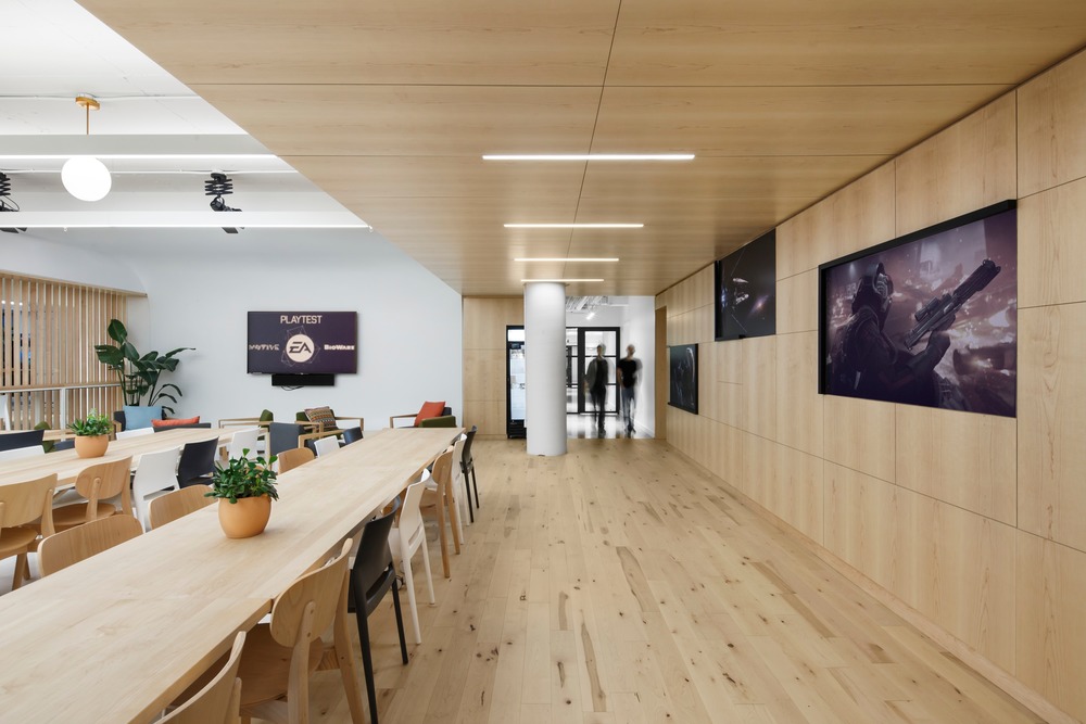 Voyez les bureaux montréalais d'Electronic Arts: beaux, designs et colorés [Photos]