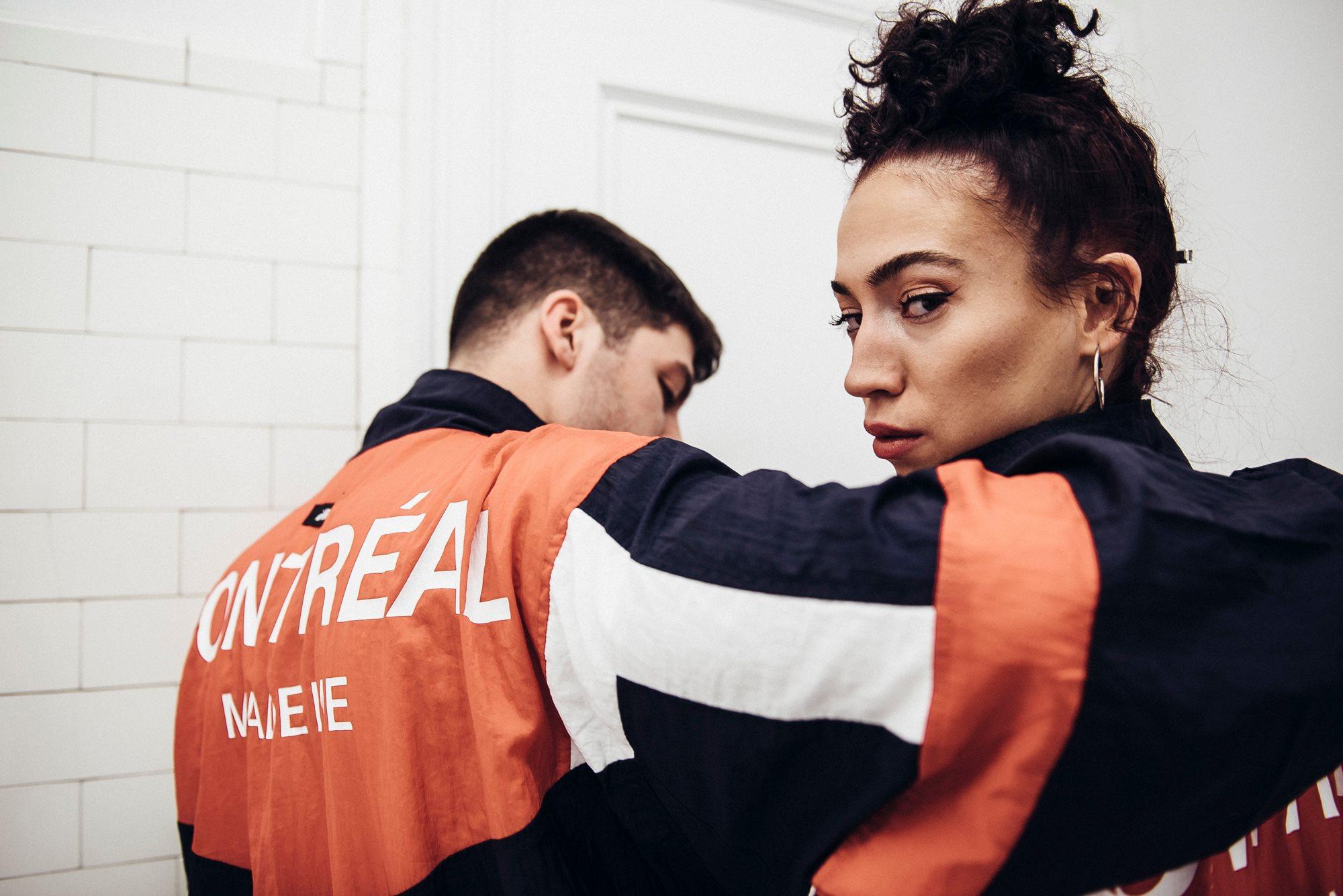 OFFICIEL dévoile un nouveau lookbook BOLD de morceaux en vente au pop-up shop
