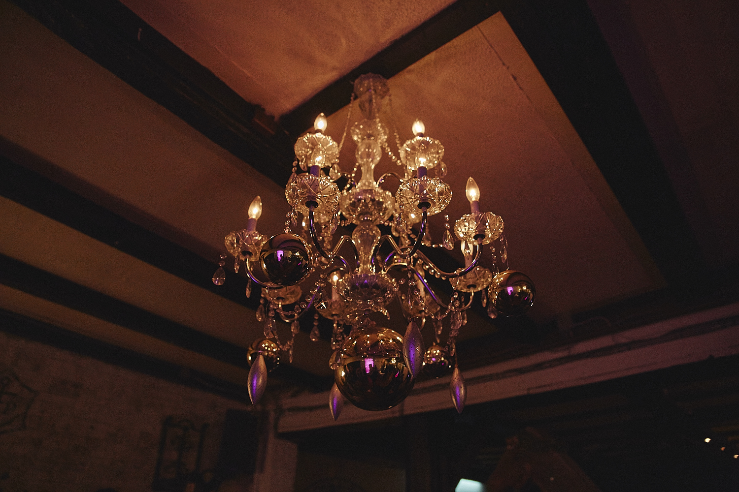 Soirée House of Youth à l'Auberge St-Gabriel avec plein de beau monde