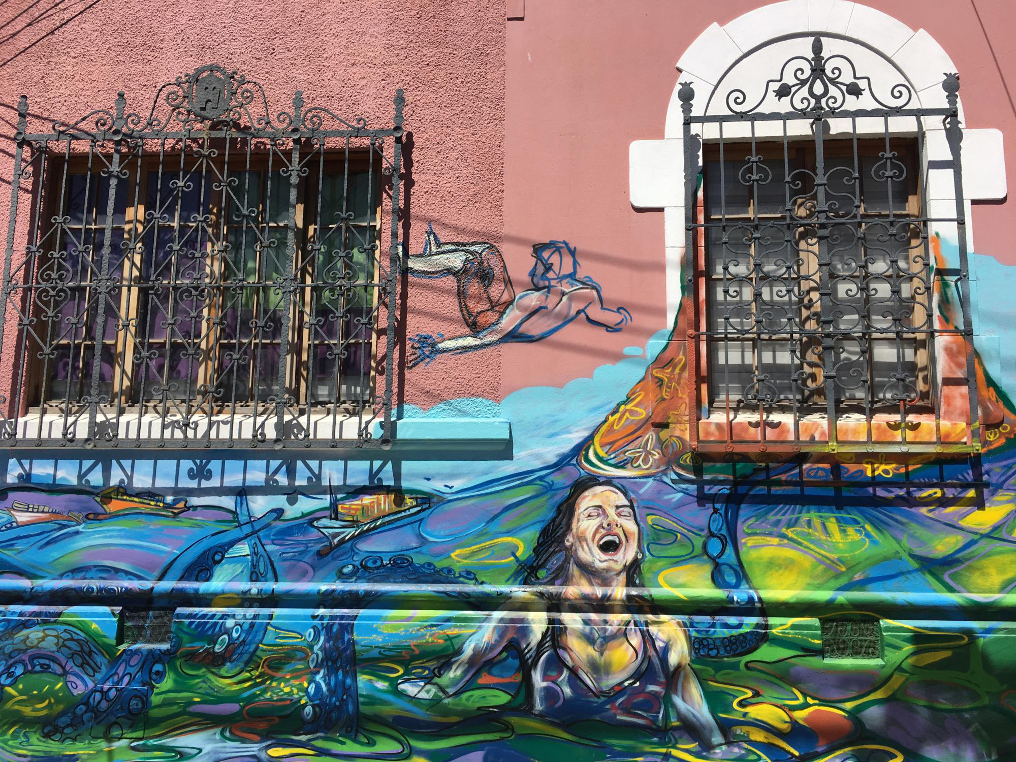 ​Valparaiso est la ville du street art chilien [Photos]