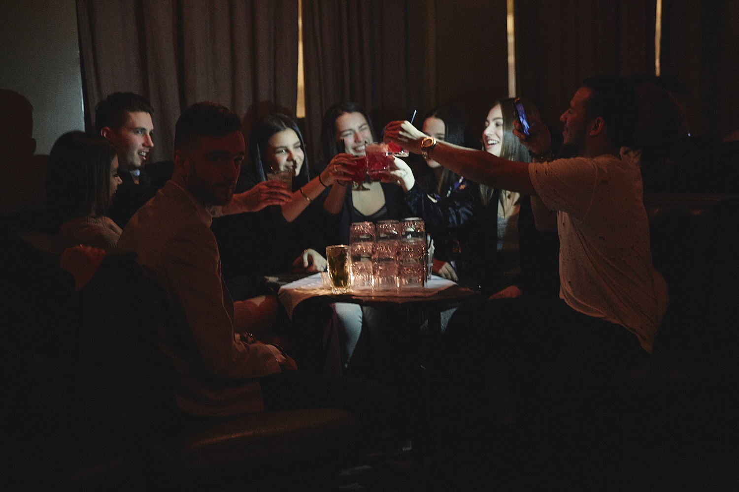 Sokoloff Lingerie enflamme le Mayfair pour son torride et sexy défilé [Photos]