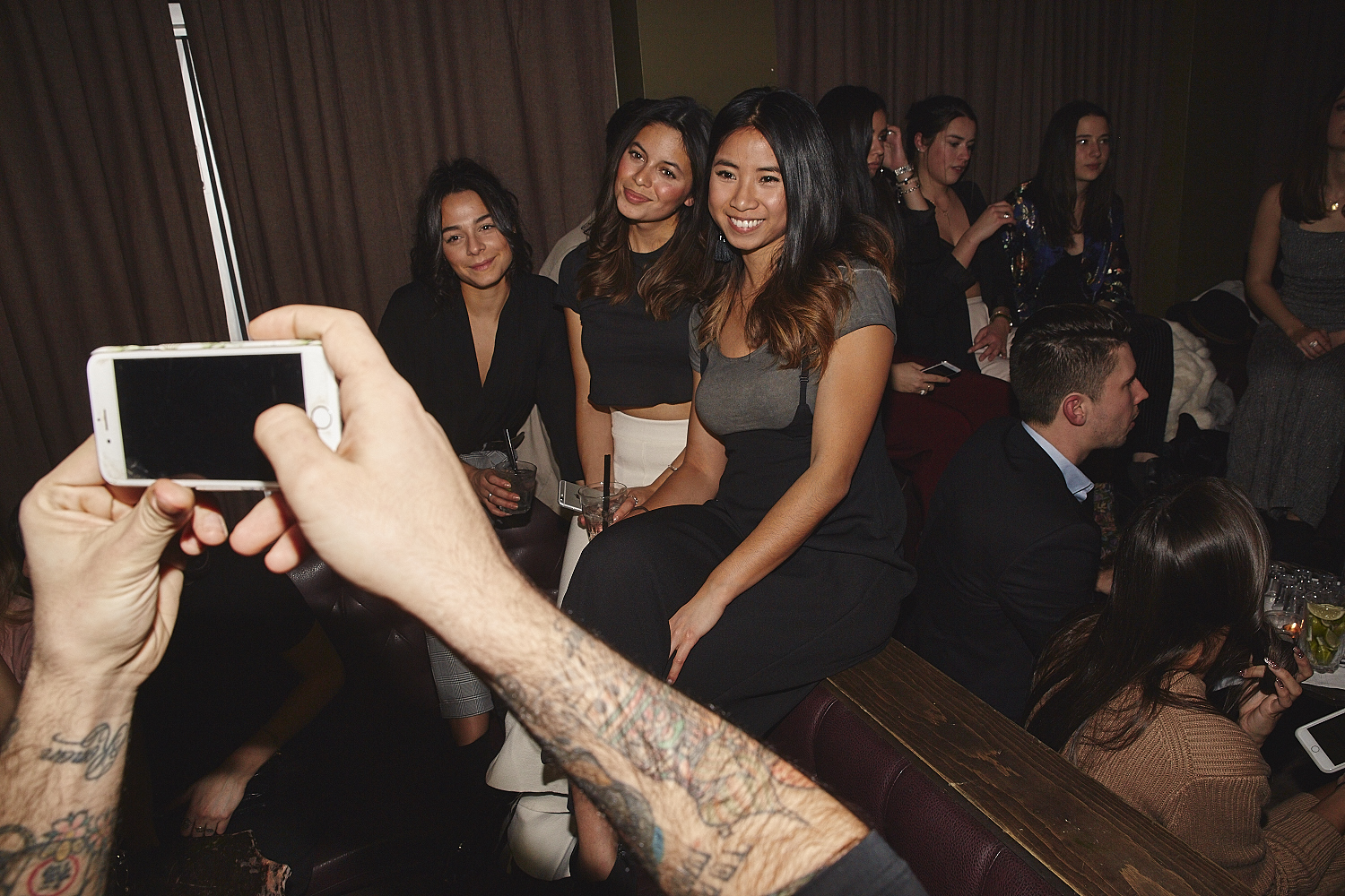Sokoloff Lingerie enflamme le Mayfair pour son torride et sexy défilé [Photos]