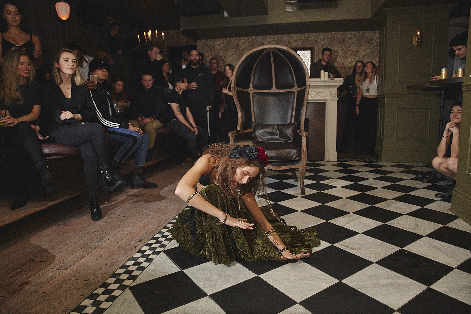 Sokoloff Lingerie enflamme le Mayfair pour son torride et sexy défilé [Photos]