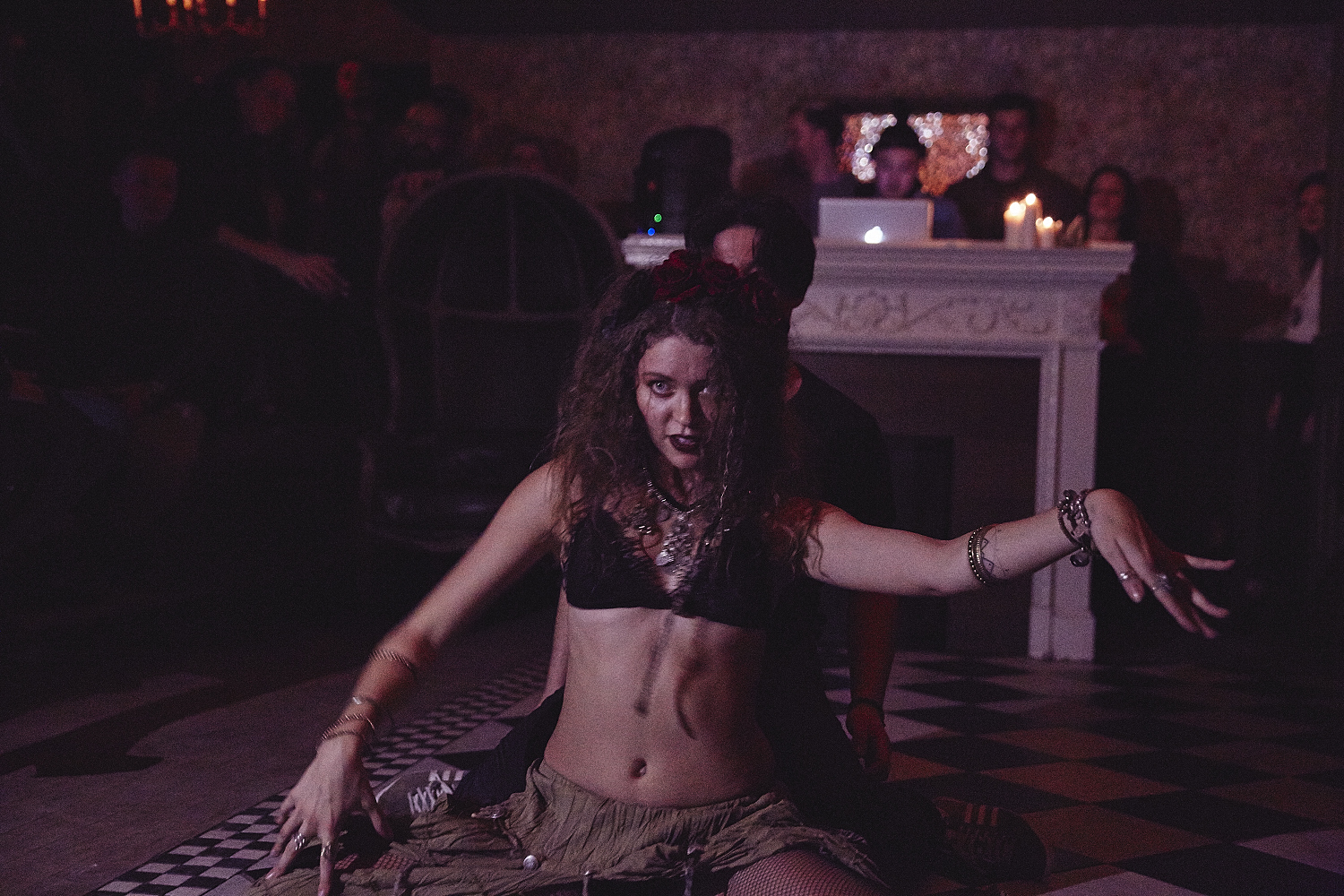 Sokoloff Lingerie enflamme le Mayfair pour son torride et sexy défilé [Photos]