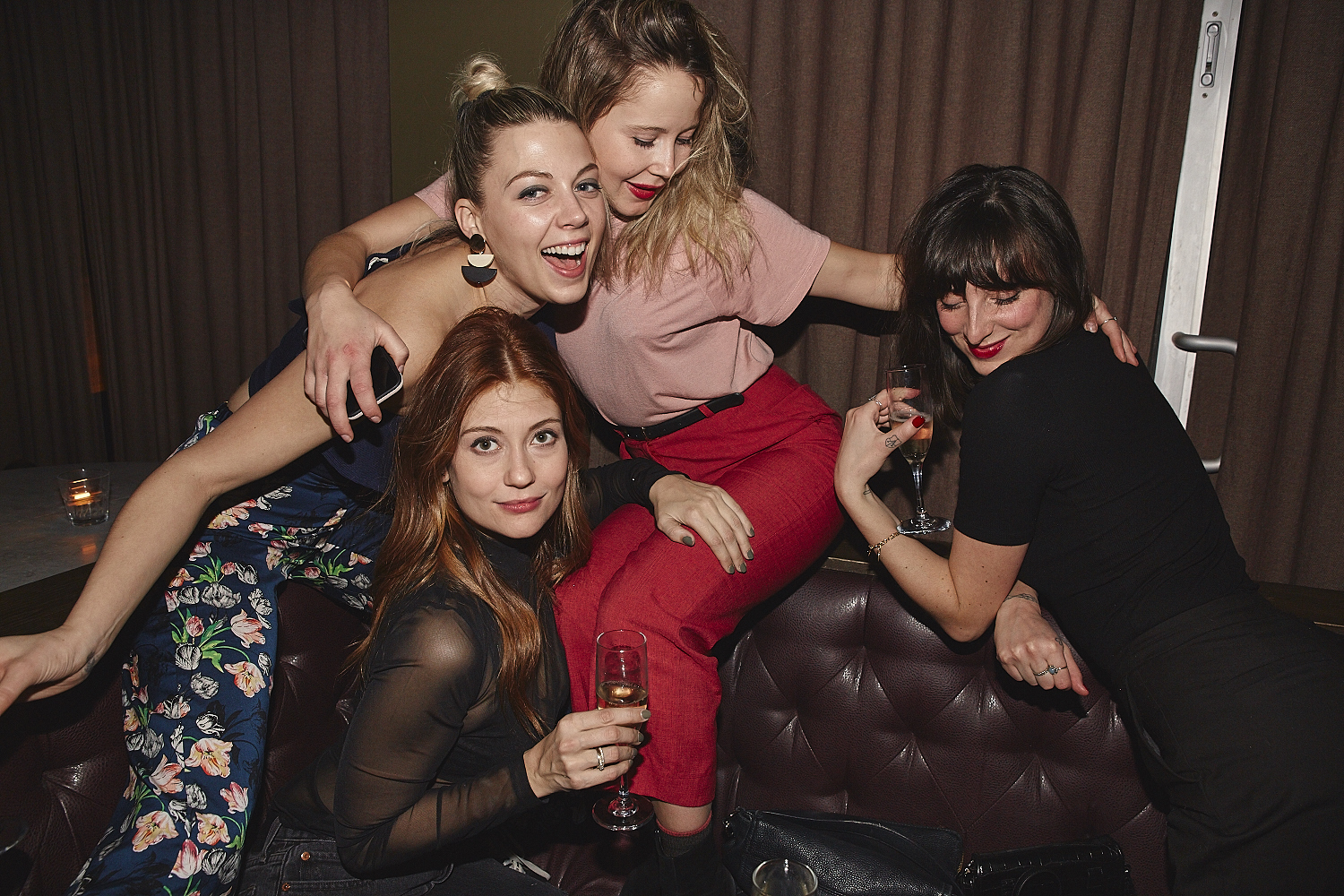 Sokoloff Lingerie enflamme le Mayfair pour son torride et sexy défilé [Photos]