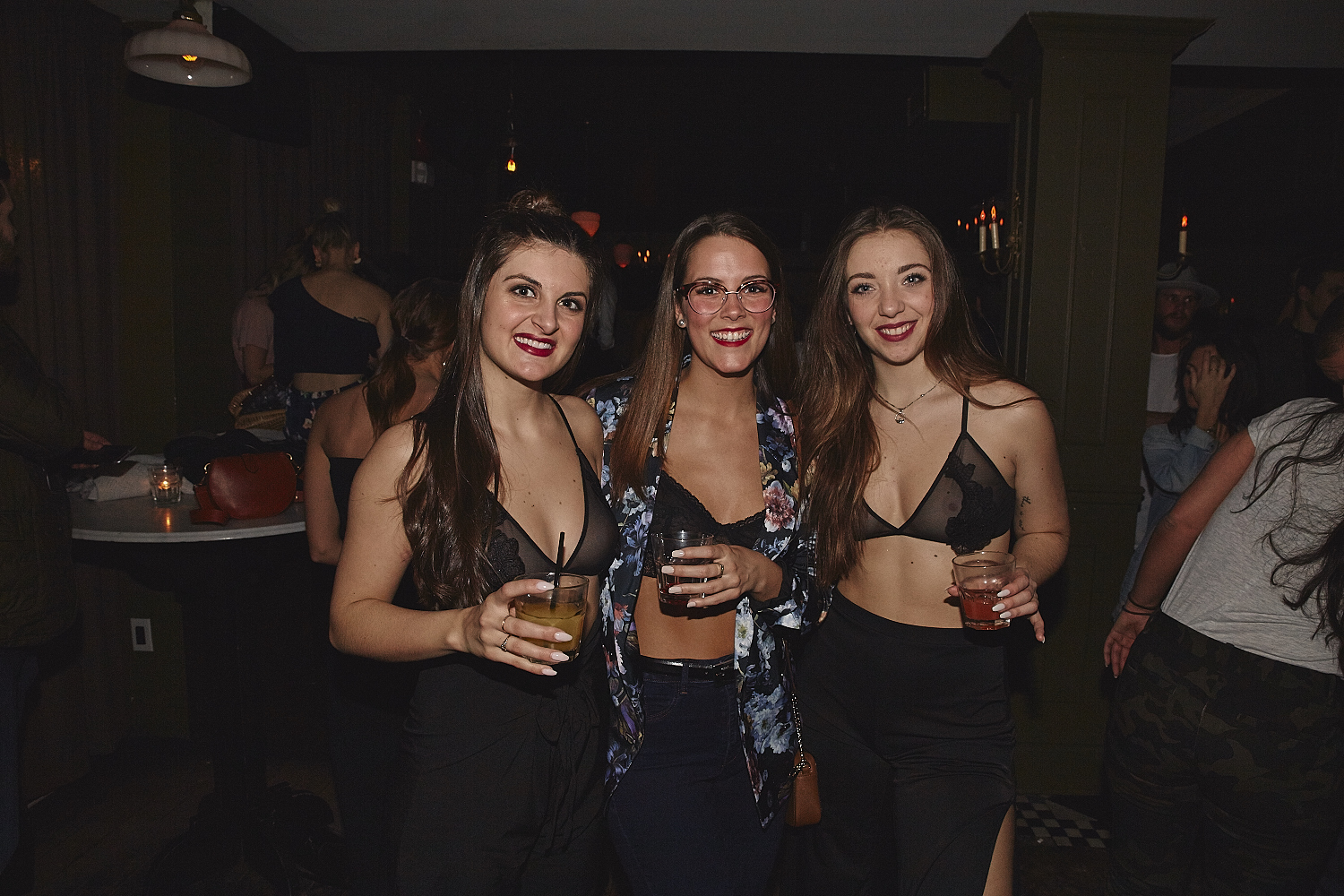 Sokoloff Lingerie enflamme le Mayfair pour son torride et sexy défilé [Photos]