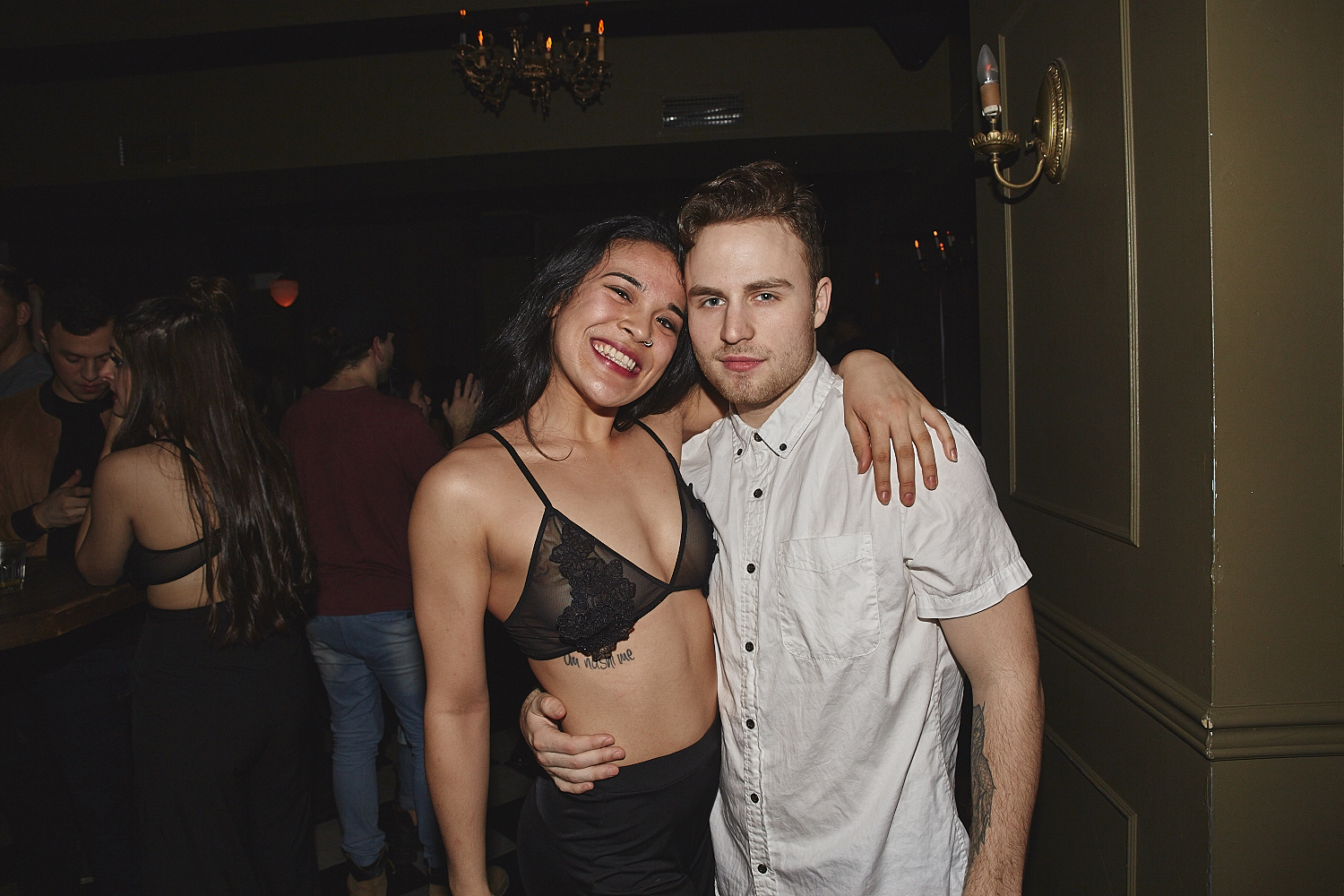 Sokoloff Lingerie enflamme le Mayfair pour son torride et sexy défilé [Photos]