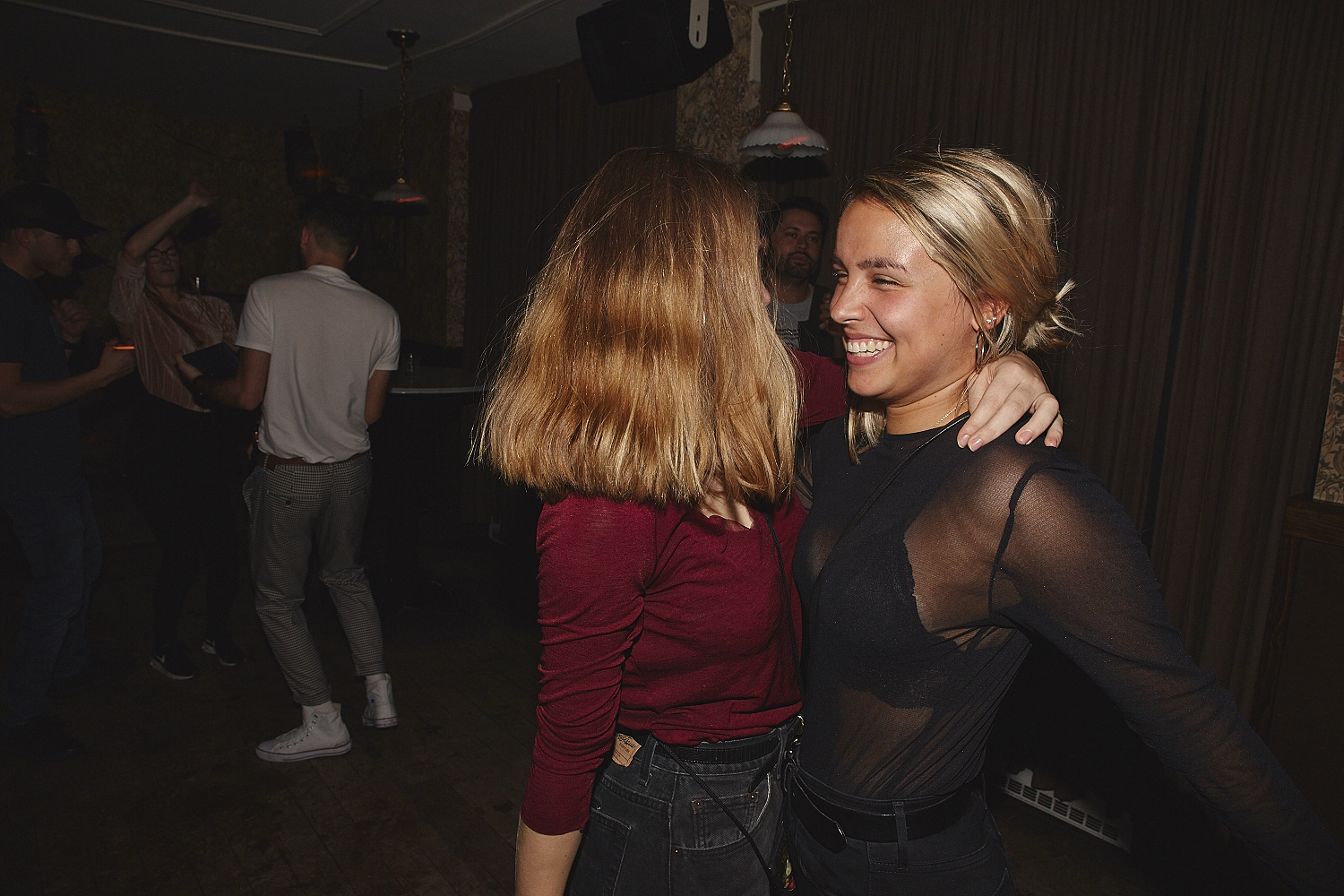 Sokoloff Lingerie enflamme le Mayfair pour son torride et sexy défilé [Photos]