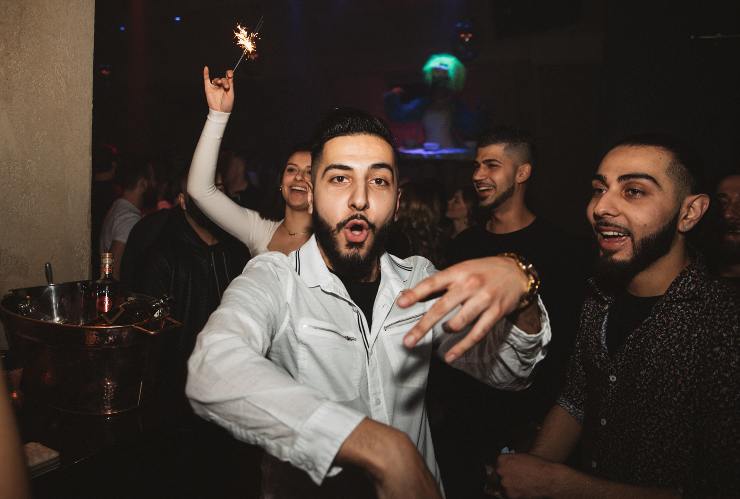 Claudia Tihan célèbre sa fête façon Candy Land et Burlesque au Club La Voûte [Photos]