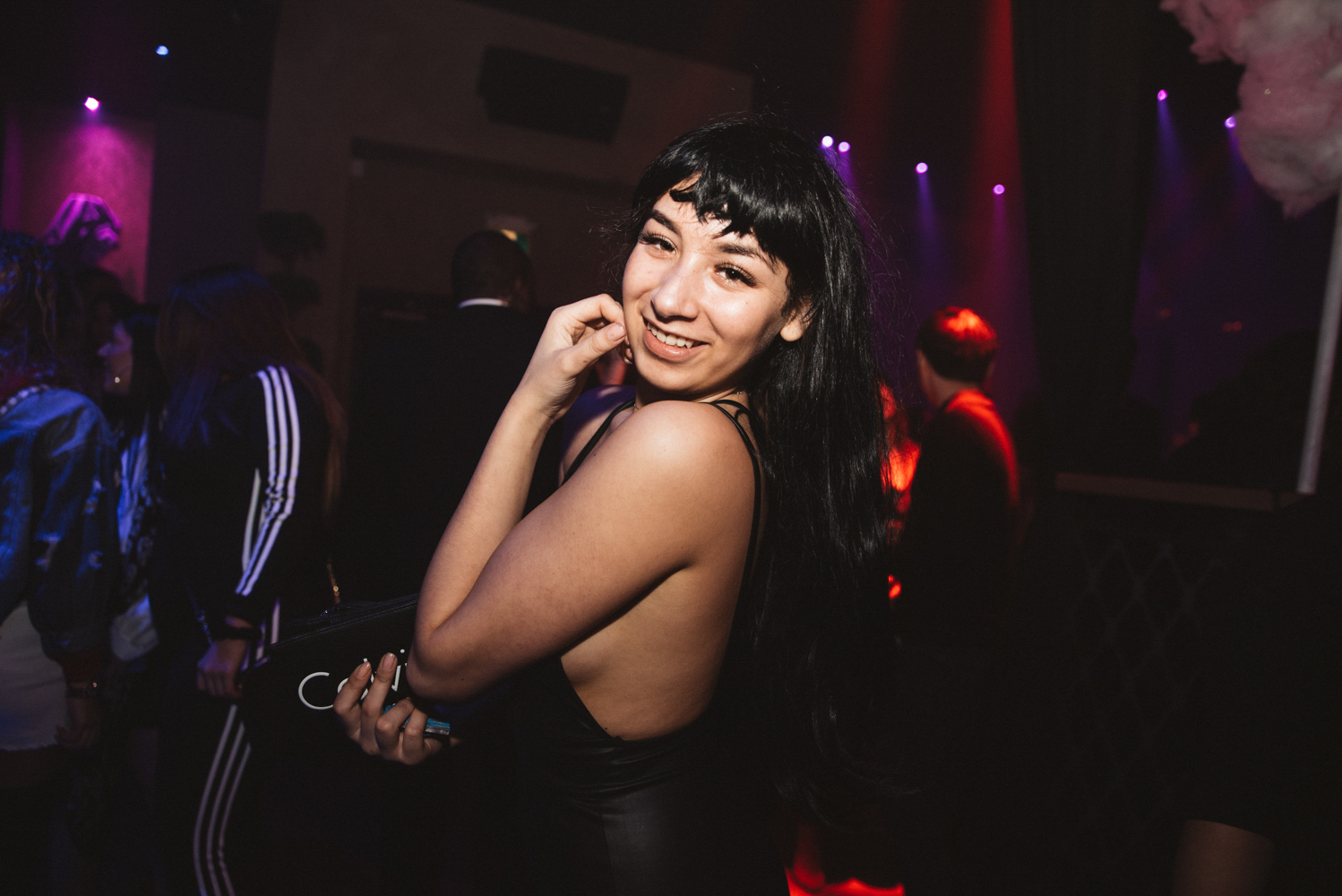 Claudia Tihan célèbre sa fête façon Candy Land et Burlesque au Club La Voûte [Photos]