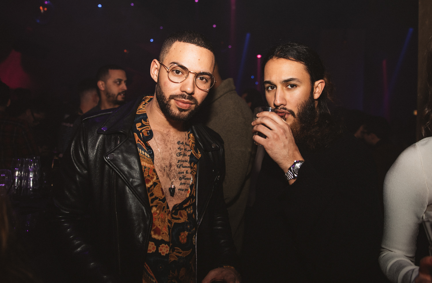 Claudia Tihan célèbre sa fête façon Candy Land et Burlesque au Club La Voûte [Photos]