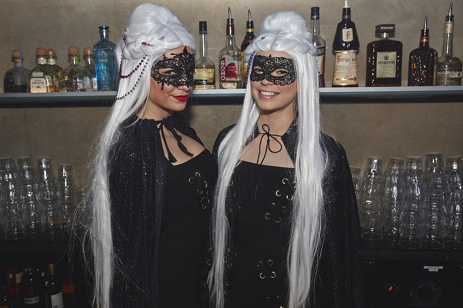 Party Mardi Gras sexy et carnavalesque à la Voûte [Photos]
