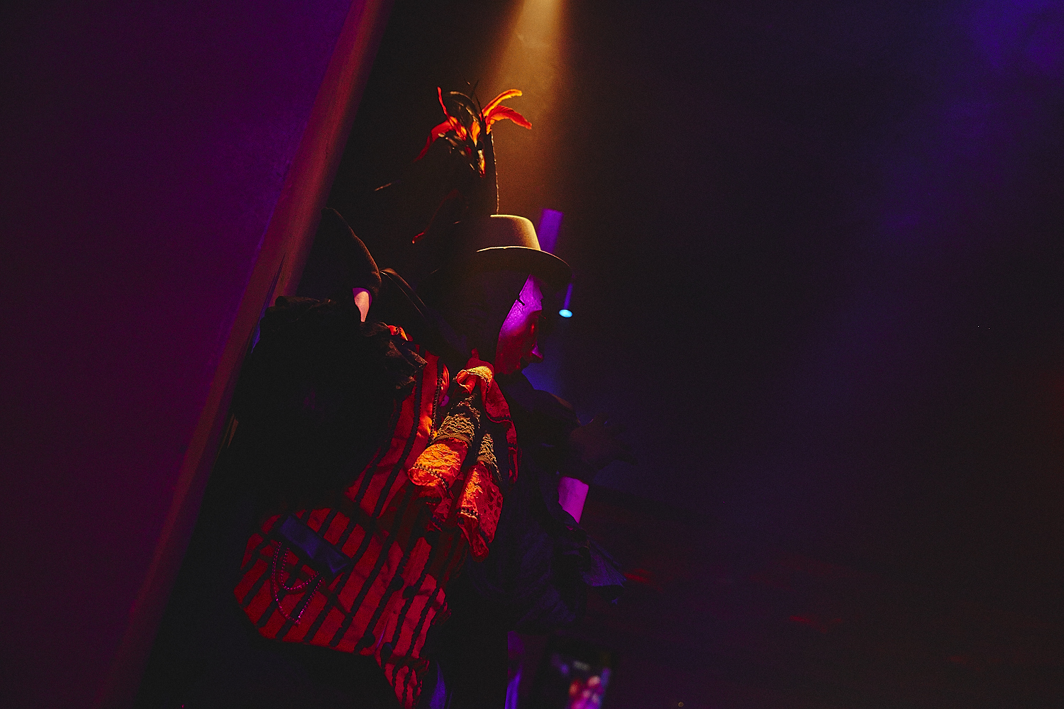 Party Mardi Gras sexy et carnavalesque à la Voûte [Photos]