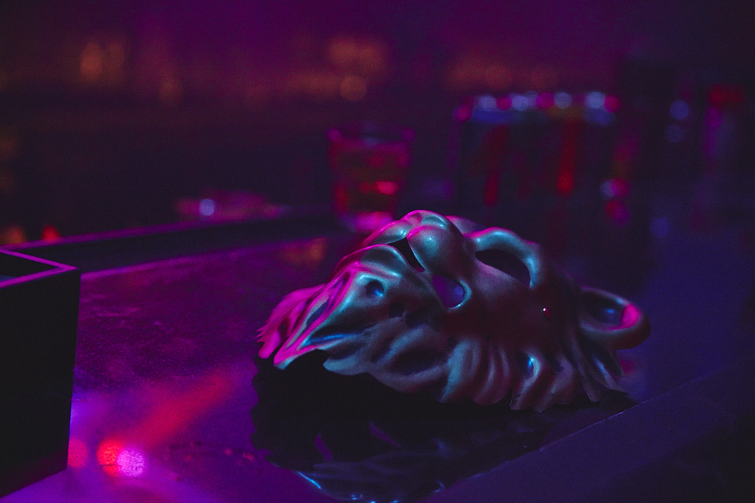 Party Mardi Gras sexy et carnavalesque à la Voûte [Photos]