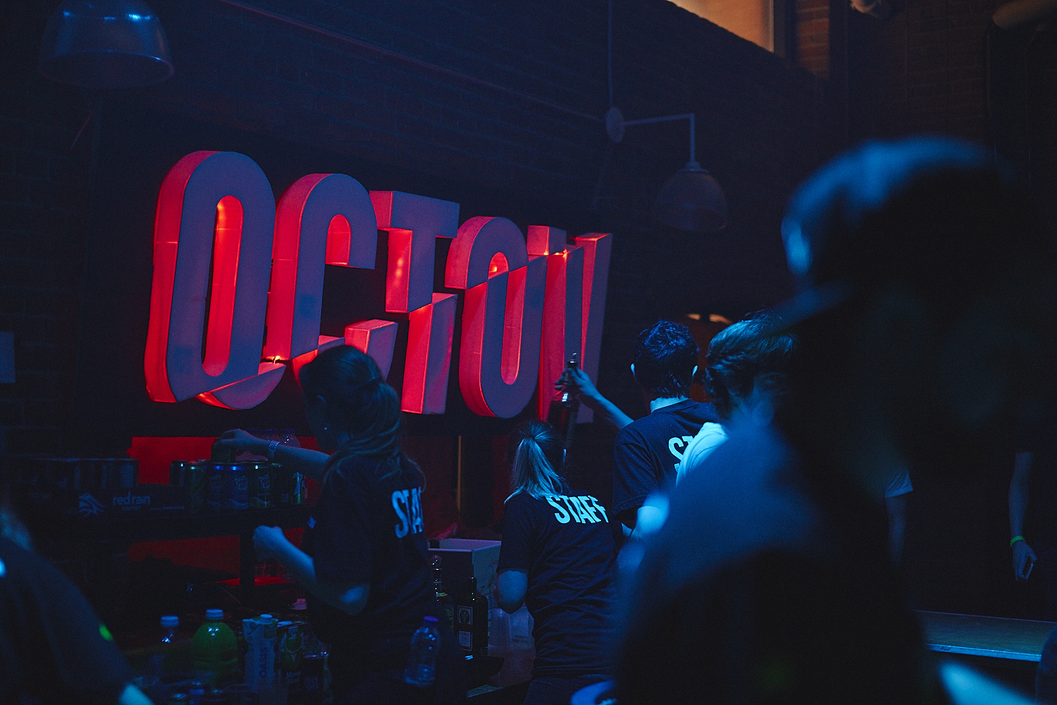 Gros party Octov à l'entrepôt Dominion ce week-end [Photos]