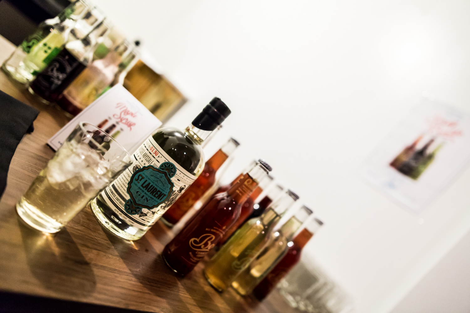 Très cool lancement intime pour Social Tease à Espace Pop [Photos]