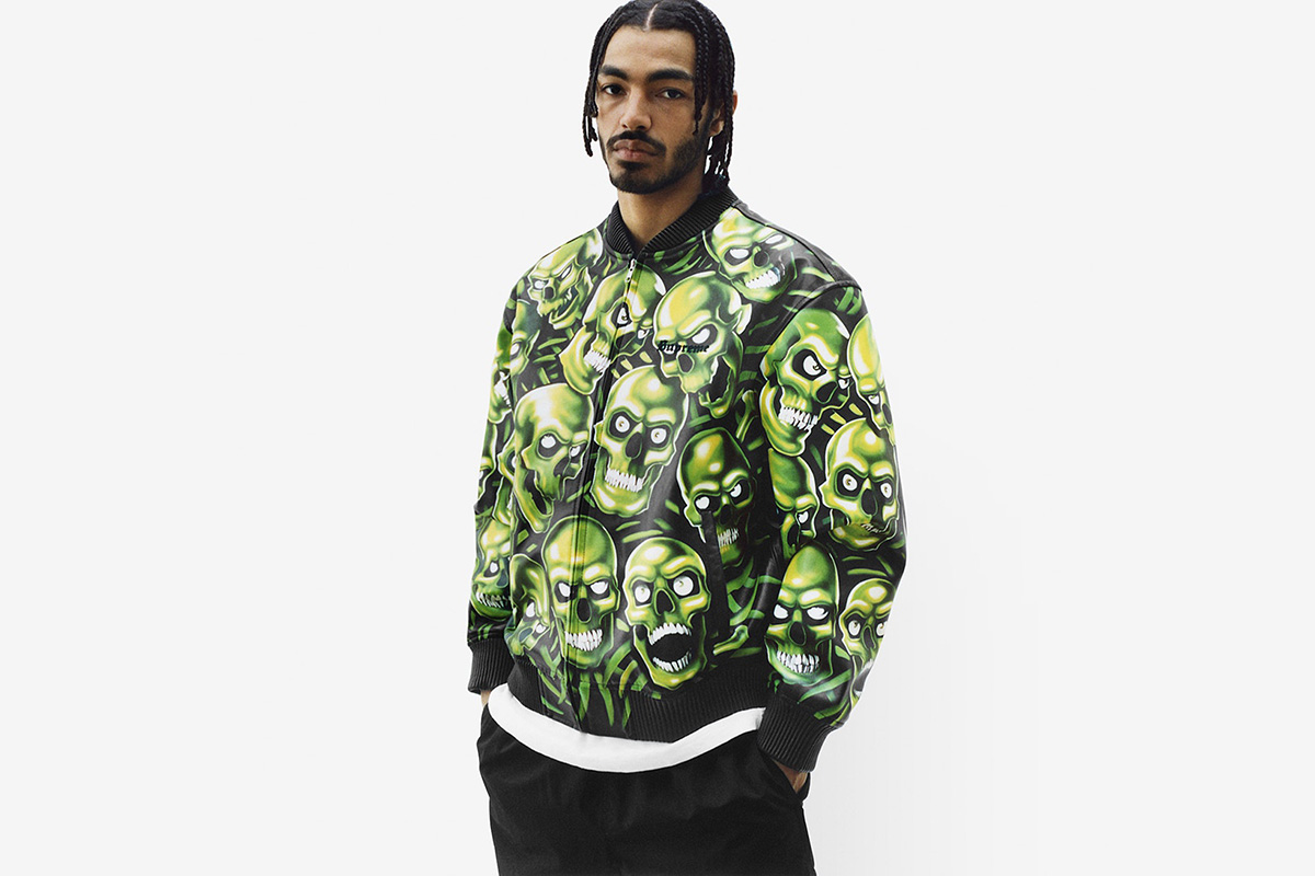 Supreme fait enfin des suits pour leur collection SS18 [Lookbook]