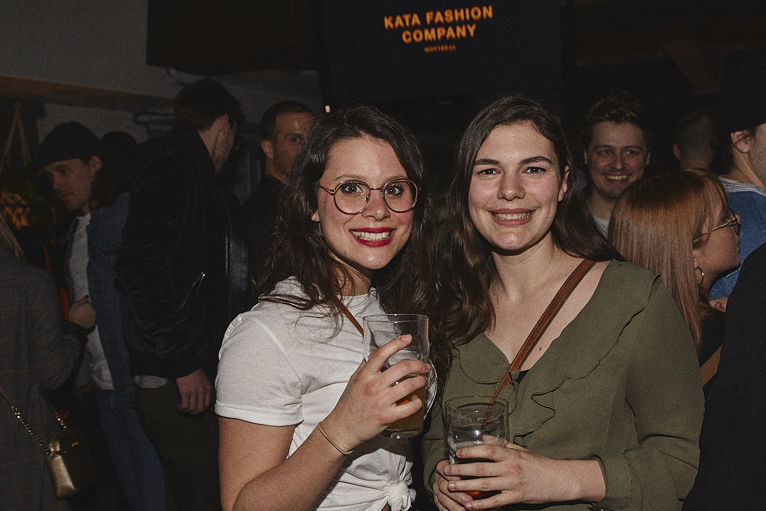 Kata Fashion envahi le Fitzroy avec un gros party pour leur collection SS18 [Photos]