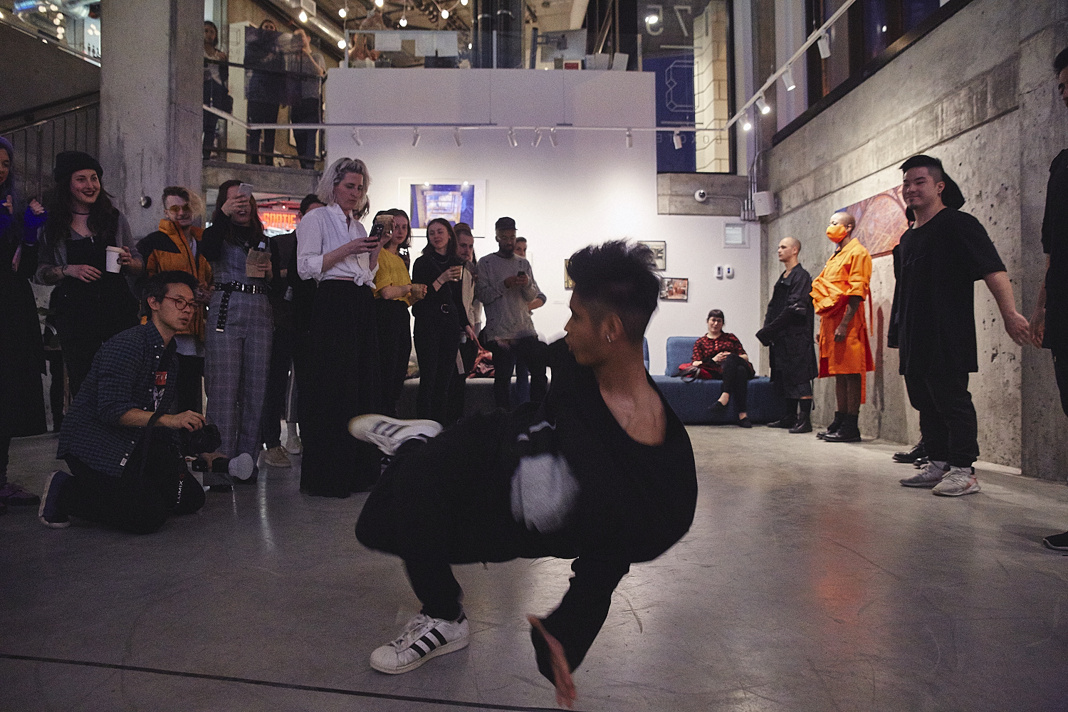 Guillaum Chaigne lance sa collection originale lors d'une soirée immersive [Photos]