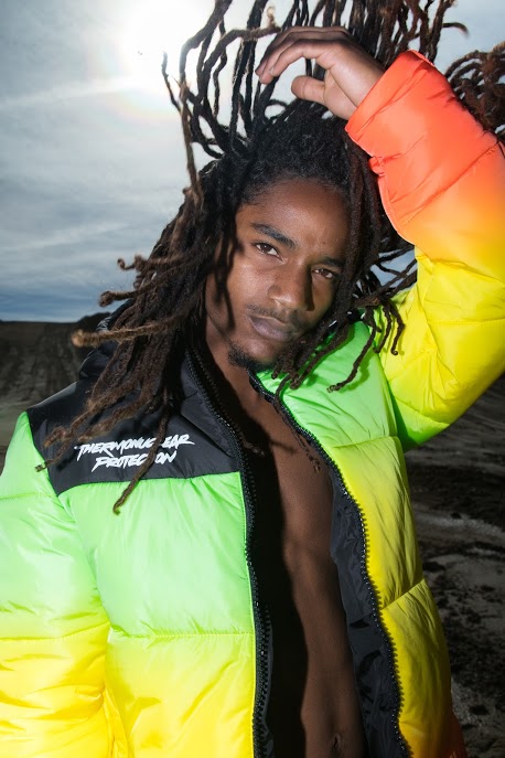 Oakley s'inspire des motocross dans sa capsule 'Thermonuclear Protection' [Photos]
