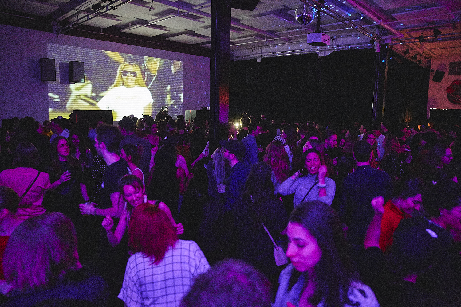 Lady's Night à la soirée Rap Mommies au Artgang [Photos]