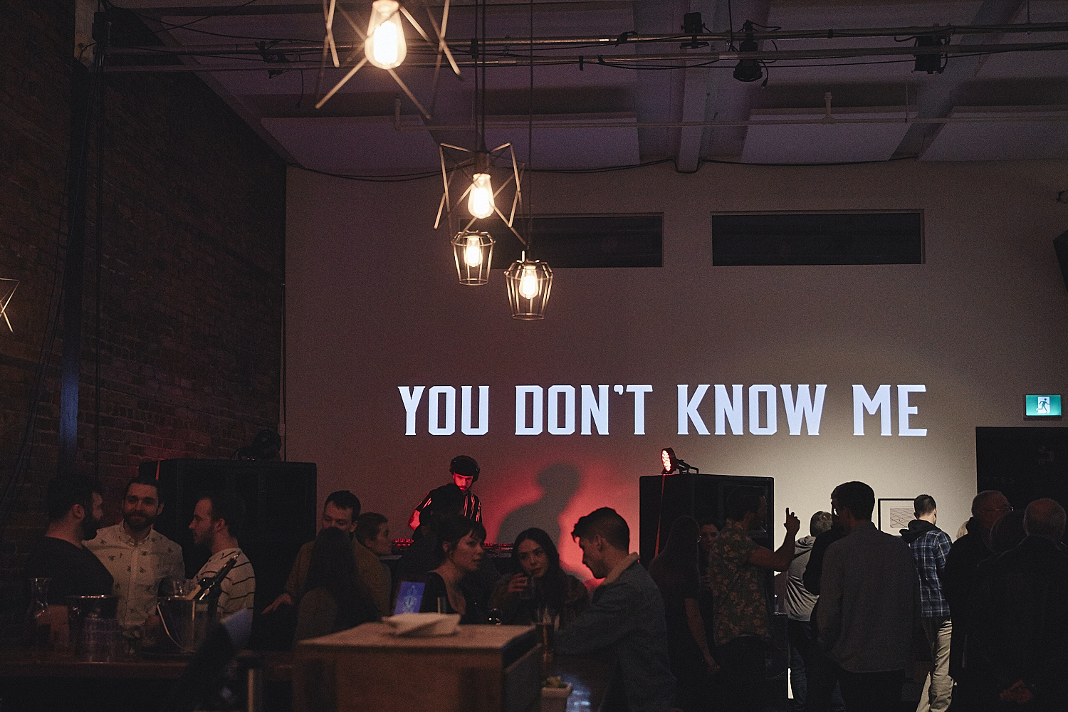 Vernissage de «You don't know me» par le photographe Drowster [Photos]