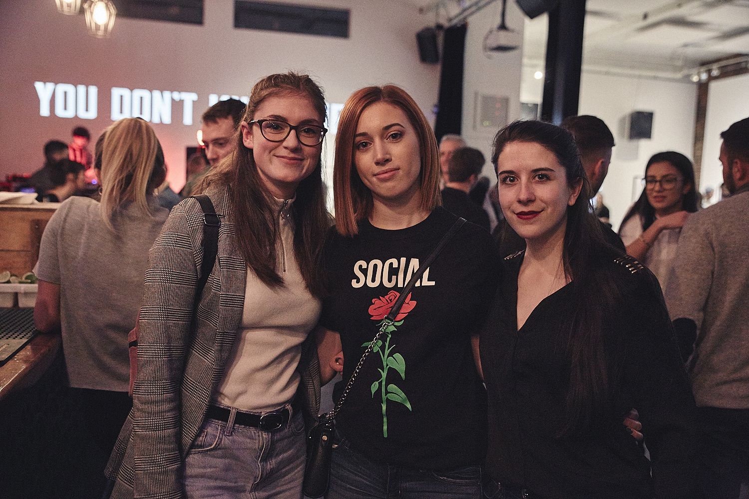 Vernissage de «You don't know me» par le photographe Drowster [Photos]