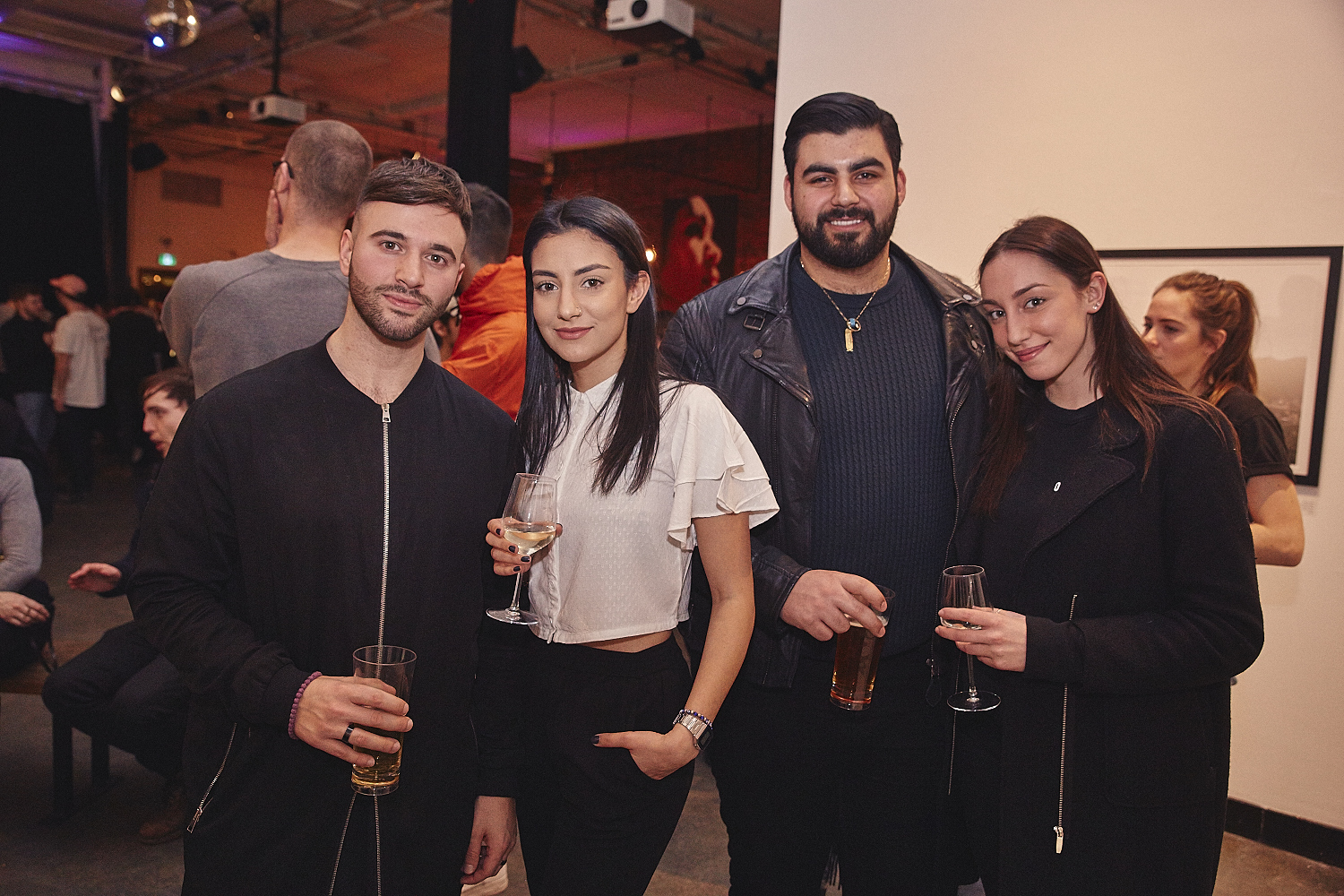 Vernissage de «You don't know me» par le photographe Drowster [Photos]