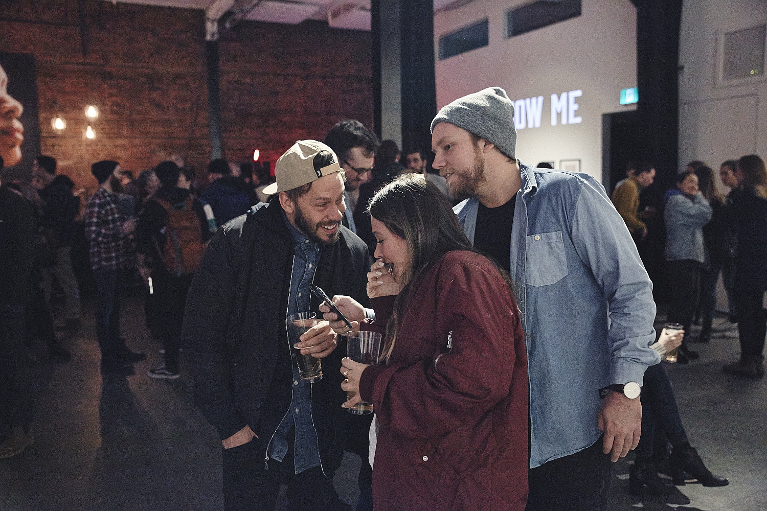 Vernissage de «You don't know me» par le photographe Drowster [Photos]
