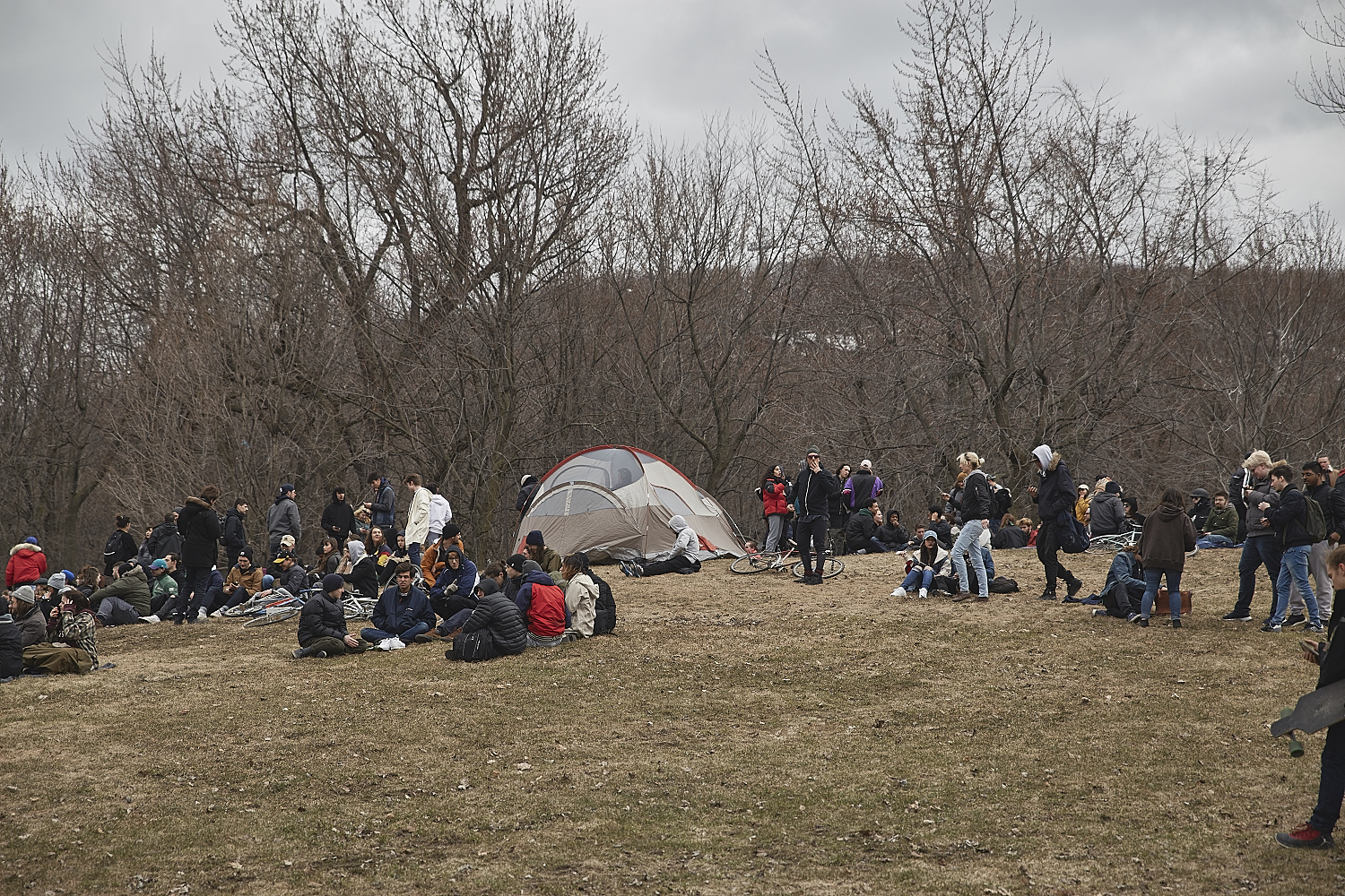 Des milliers de Montréalais célèbrent le 420 au Mont-Royal [Photos]
