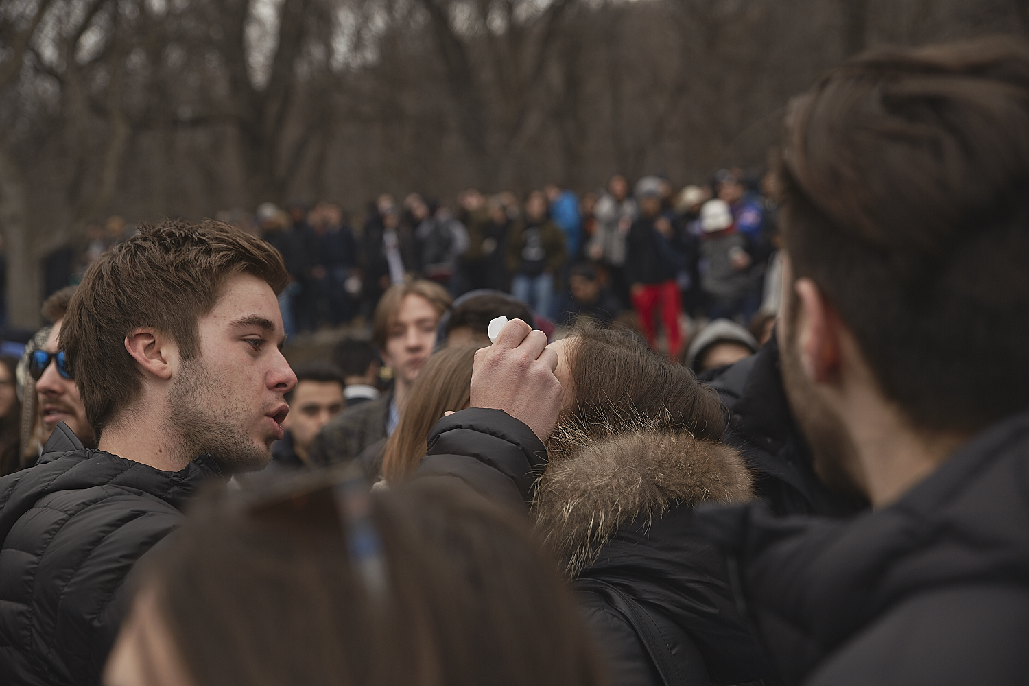 Des milliers de Montréalais célèbrent le 420 au Mont-Royal [Photos]