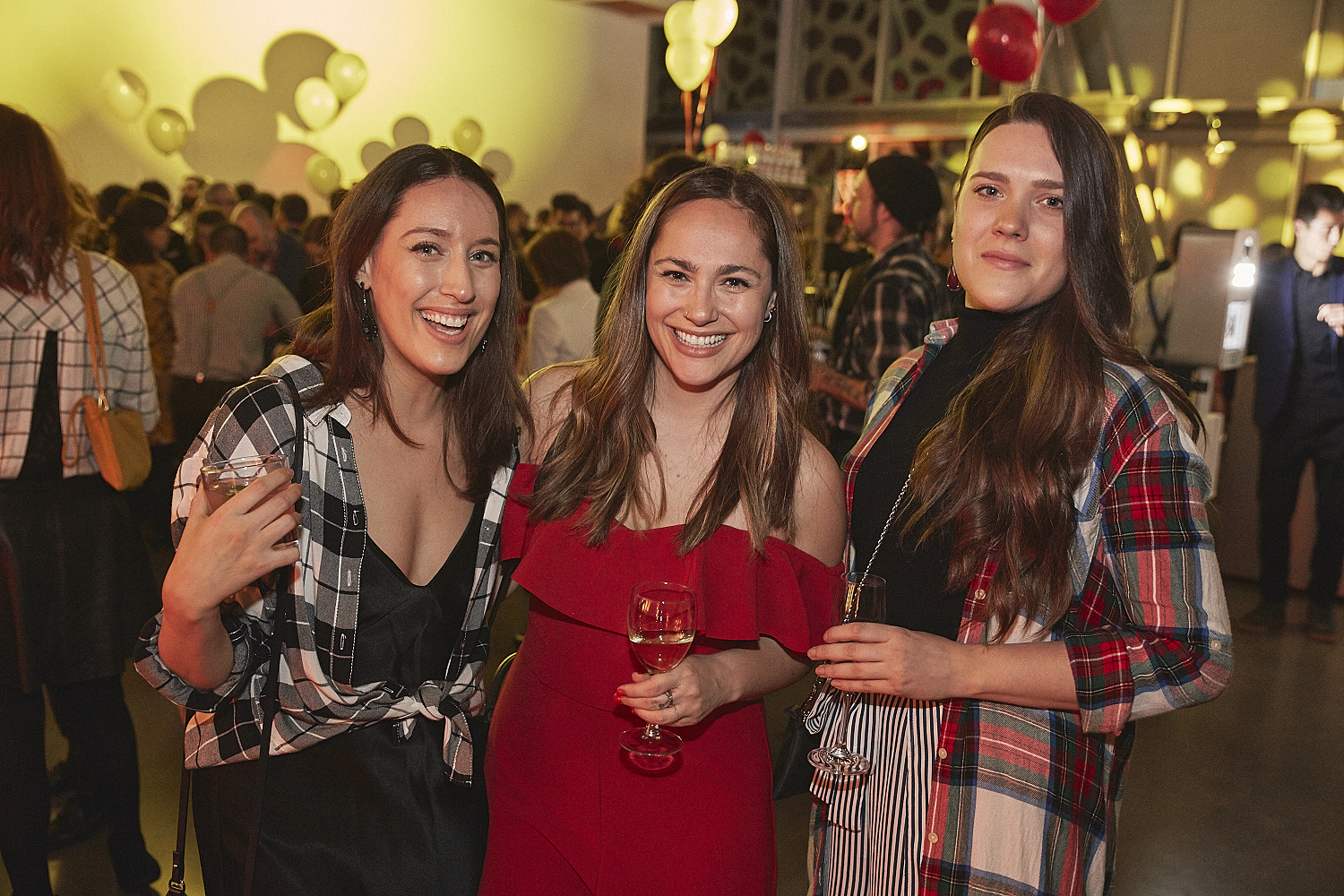 Le Bal des Couilles s'en donne à cœur joie à Montréal [Photos]
