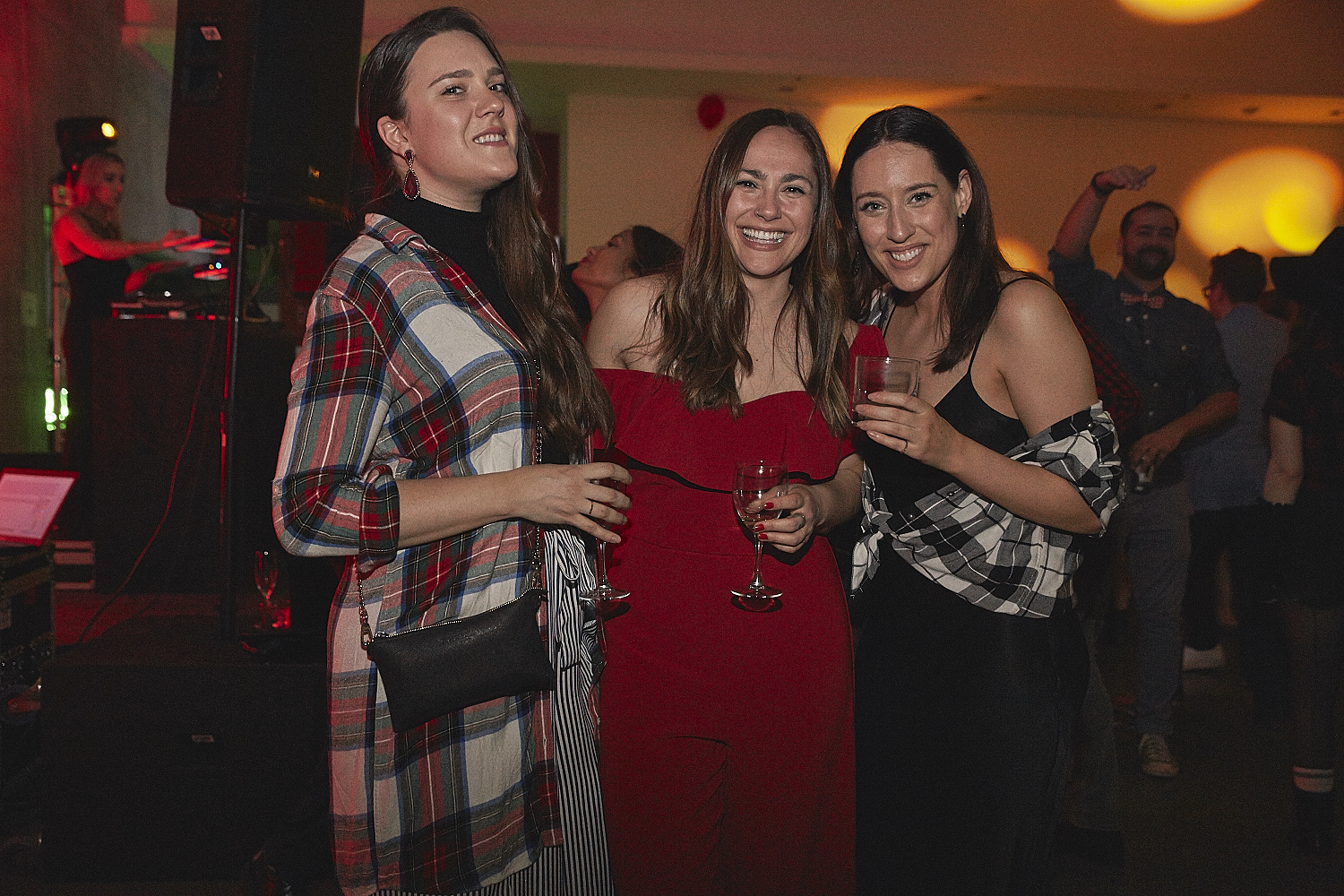 Le Bal des Couilles s'en donne à cœur joie à Montréal [Photos]