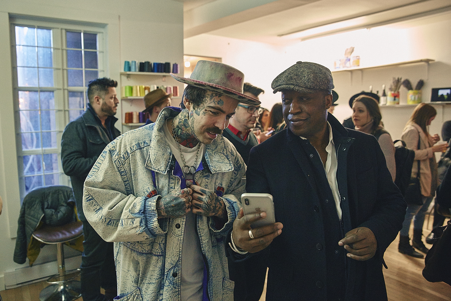 Lancement bondé à l'ouverture de la Boutique Fumile & Sass [Photos]
