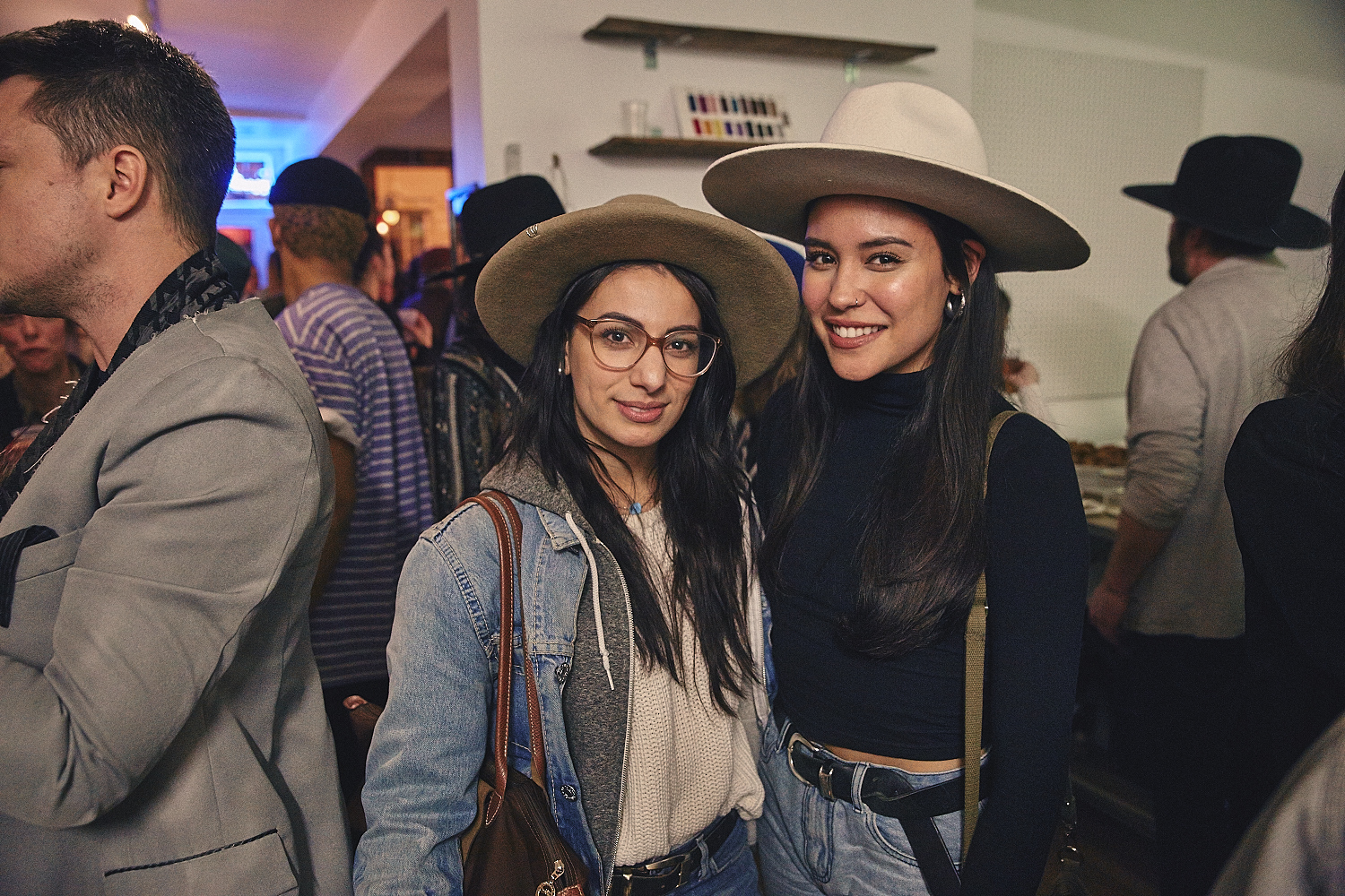 Lancement bondé à l'ouverture de la Boutique Fumile & Sass [Photos]