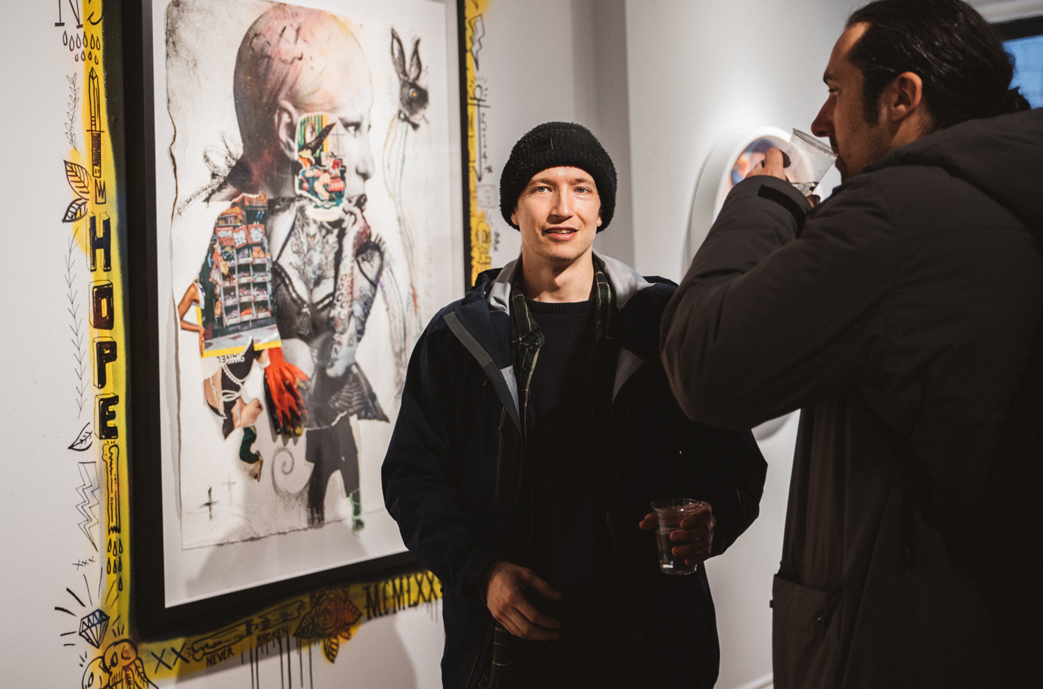 Le fabuleux vernissage de Stikki Peaches, entre art de rue et mode [Photos]