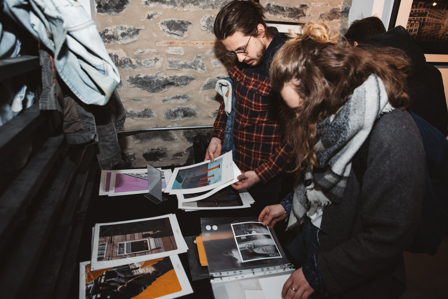 La photographie de rue à l'honneur au vernissage 'Street Photo Vol.2' [Photos]