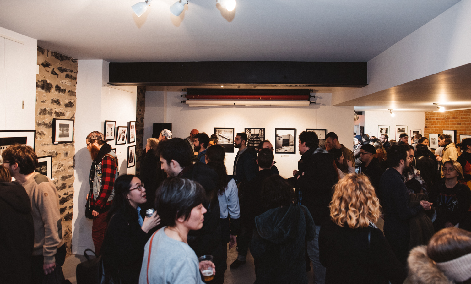 La photographie de rue à l'honneur au vernissage 'Street Photo Vol.2' [Photos]