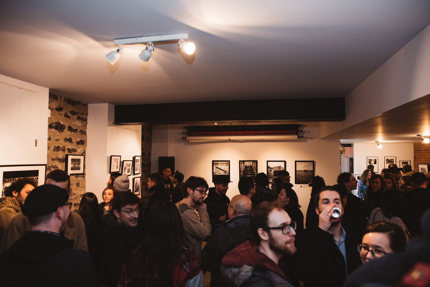 La photographie de rue à l'honneur au vernissage 'Street Photo Vol.2' [Photos]