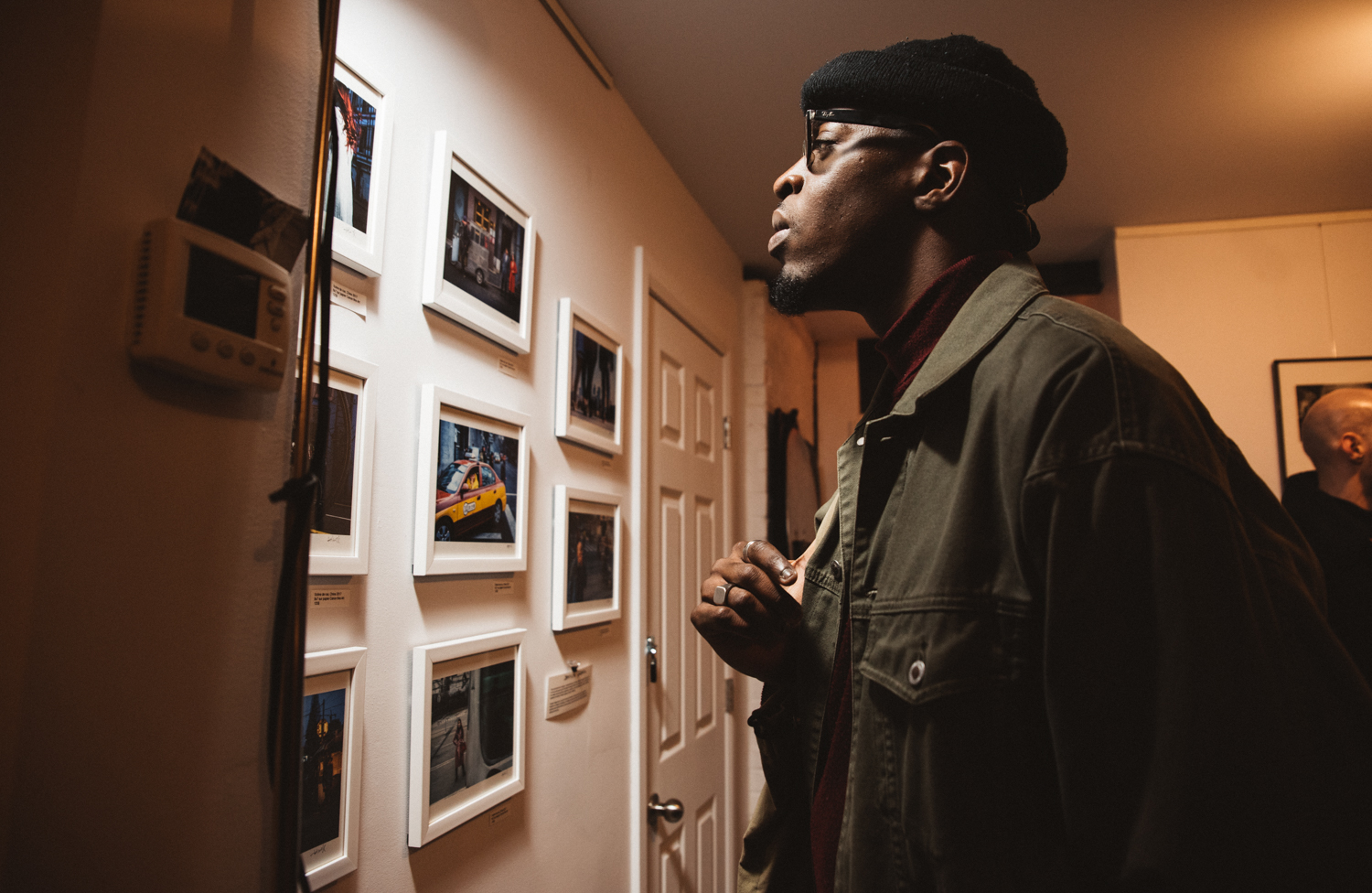 La photographie de rue à l'honneur au vernissage 'Street Photo Vol.2' [Photos]