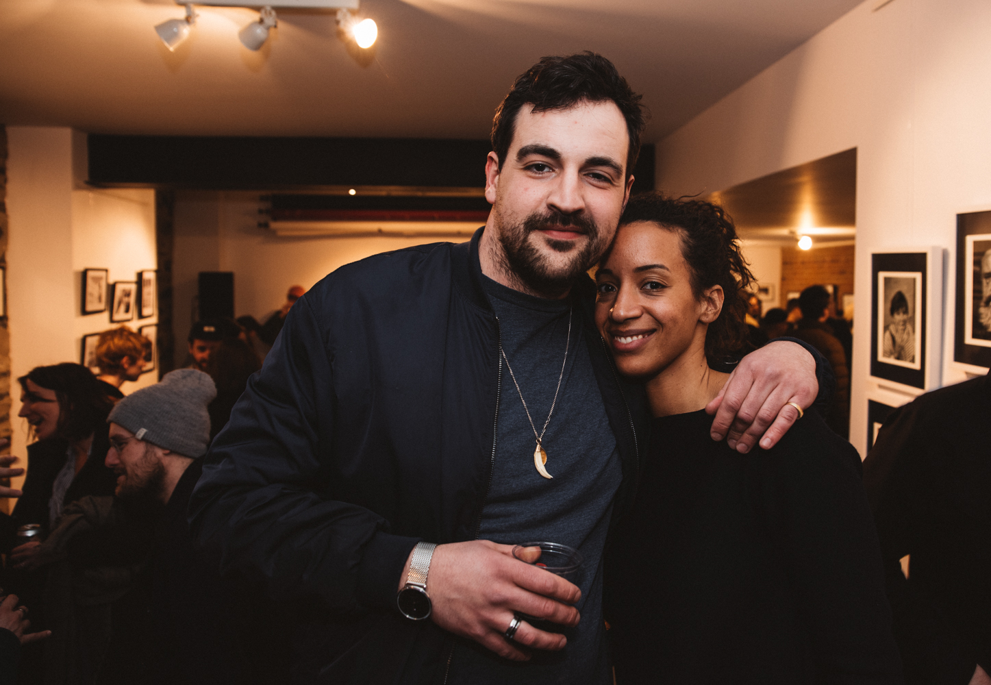 La photographie de rue à l'honneur au vernissage 'Street Photo Vol.2' [Photos]