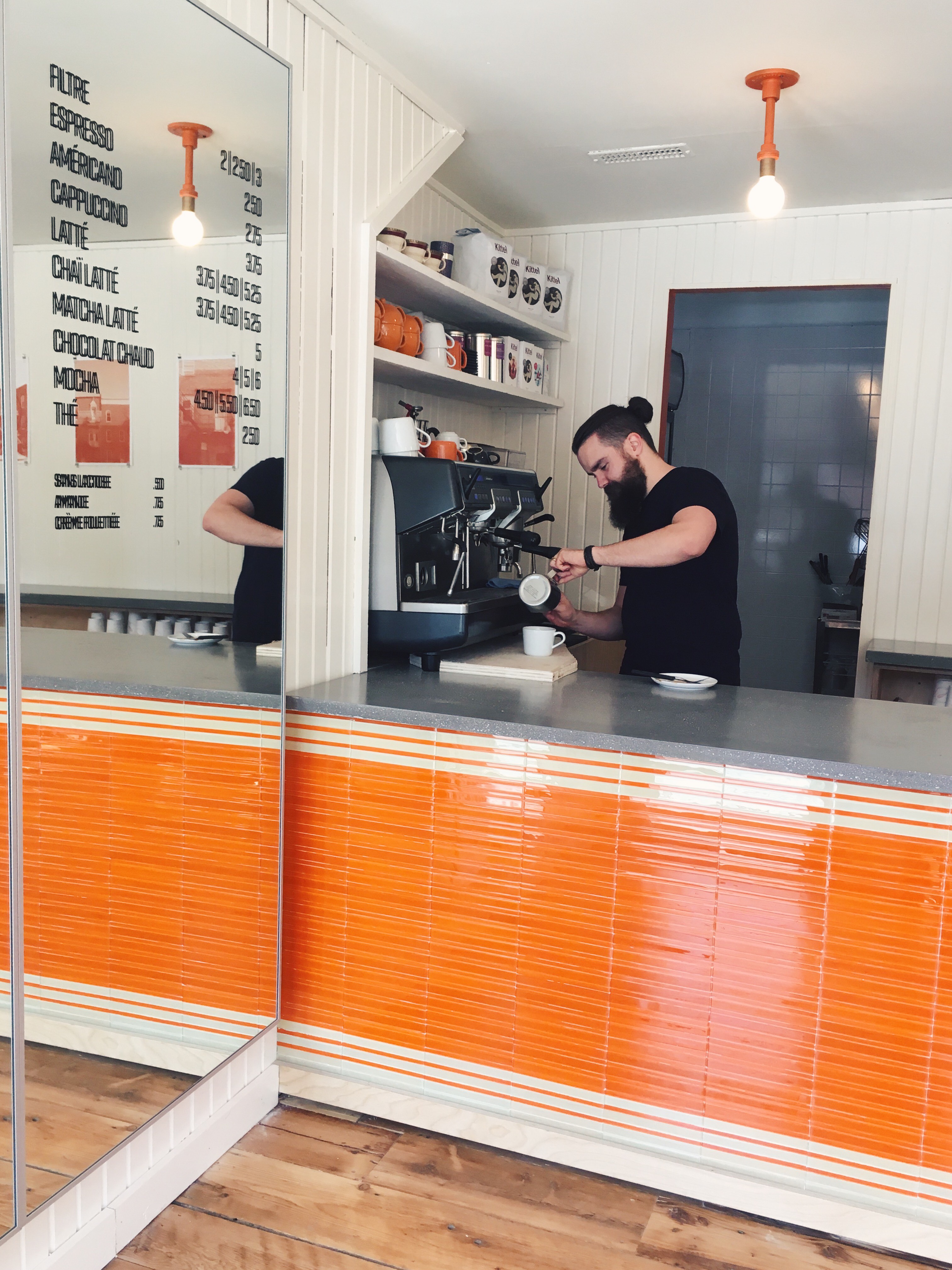 Hélicoptère et Café Hélico, le duo qui nous manquait dans Hochelaga!