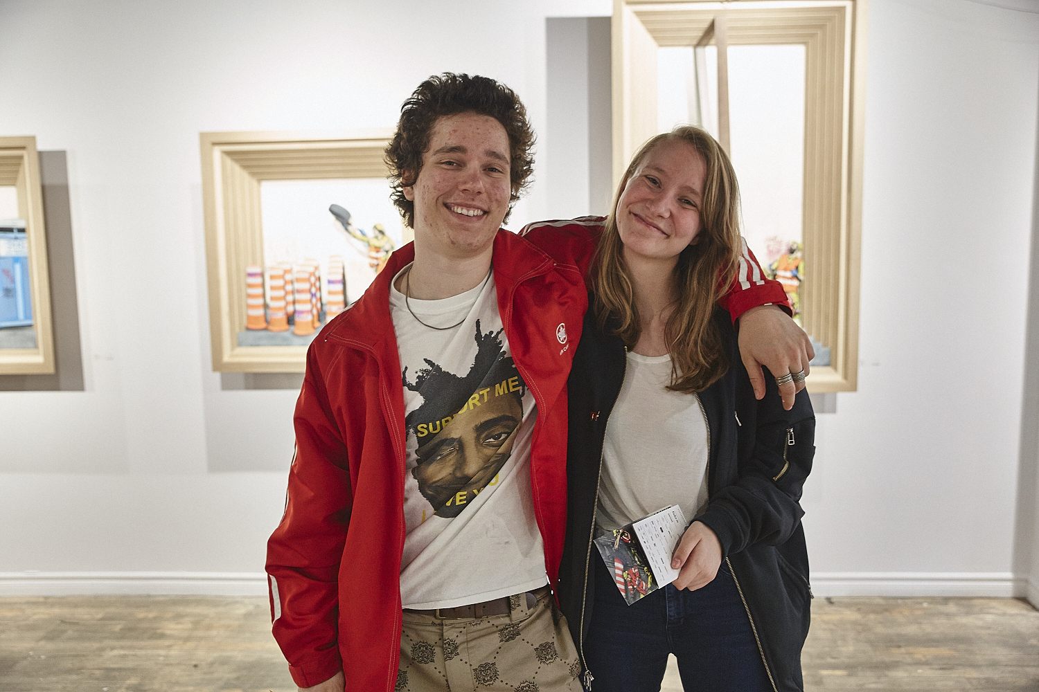 L'expo 'The orange cone festival'  un clin d’œil aux cônes oranges de Montréal [Photo]