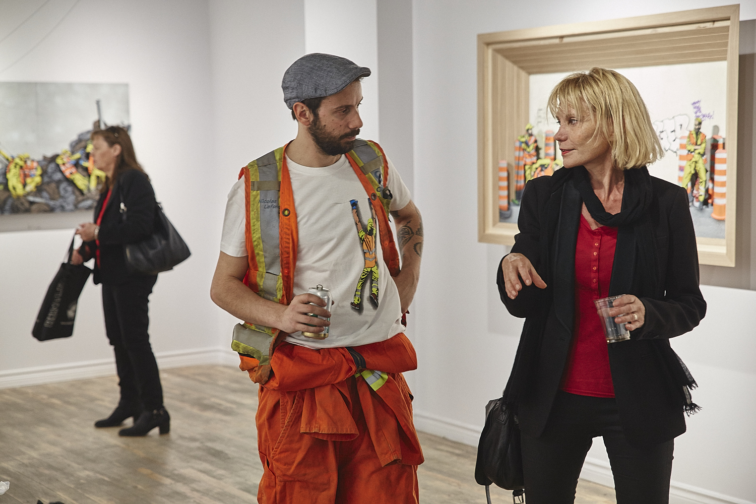L'expo 'The orange cone festival'  un clin d’œil aux cônes oranges de Montréal [Photo]